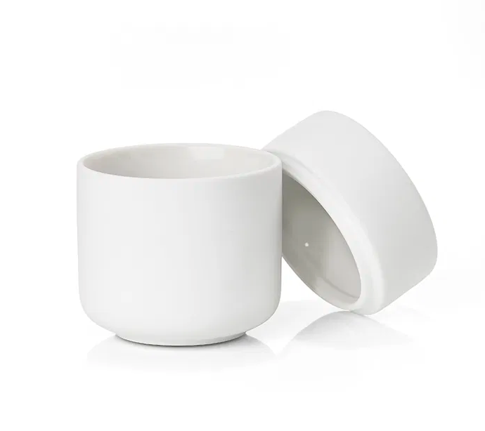 Pot à couvercle UME blanc